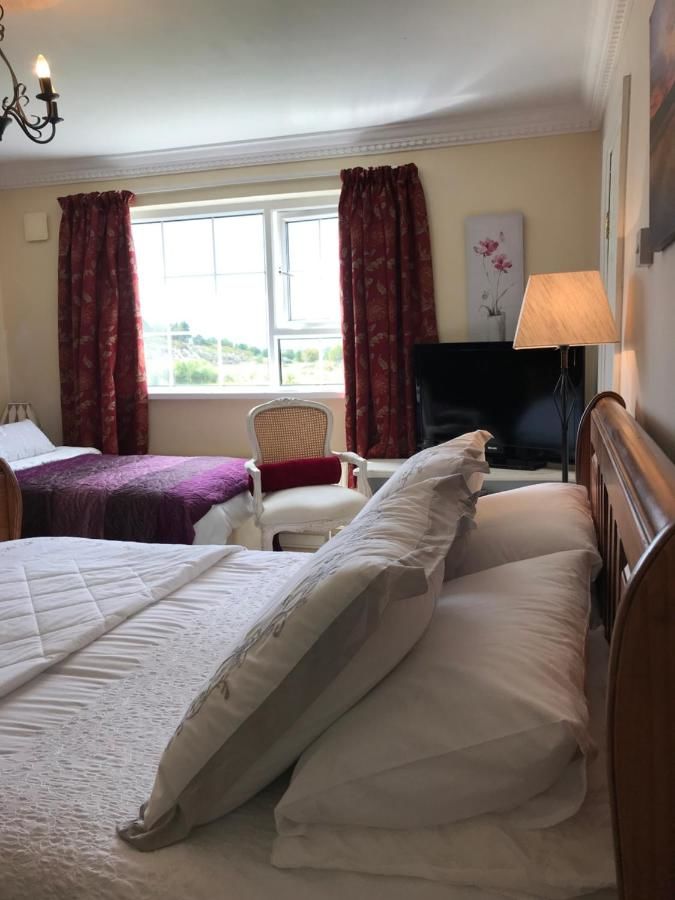 Отели типа «постель и завтрак» Hillcrest farmhouse Bed & Breakfast Boyhollagh-6